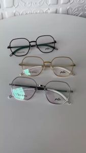 Polin กรอบแว่นสายตา รุ่น V-262 เนื้อไทเทเนียม เบาทน ไร้สกรู ทรงสวยหรู