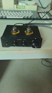 D200 Vacuum Tube Preamplifier Bluetooth 5.0 6J1 6K4 Vacuum Tubes HIFI Preamplifier Treble and Bass Adjustment NE5532 Op Amp