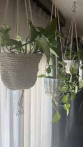 หนังสือญี่ปุ่น - Plant hangers and baskets made with crochet แบบถักมาคราเม่สำหรับทำที่แขวนไม้ประดับ 9784416617564