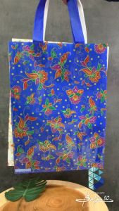 (12 pcs) Tas Laminasi Lebaran Goodie Bag Laminasi 31x40x15 isi 12 / Tas Spundbond / Tas kain Laminasi/Tas Belanjaan/Tas Anak-Anak Karakter Murah