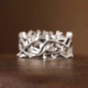 Creative Retro Gothic Thorn Ring Copper Material Ladies Fashion Anime Cartoon Ring Suitable for Gift