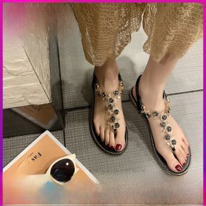 Giày Sandal Nữ Roman Flat Sandal Rhinestone Giày Đi Biển Mùa Hè 2025 Giày Nữ Thời Trang Giày Đế Bằng Giày Đế Bệt