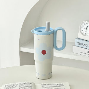 แก้วน้ำสแตนเลสความจุขนาดใหญ่พร้อมฝาปิด ดีไซน์เก๋ไก๋สำหรับผู้หญิง ดื่มน้ำในออฟฟิศ ดีไซน์เก๋ไก๋ ดีไซน์เก๋ไก๋