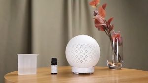 ❣️AROMA DIFFUSER❣️เครื่องเพิ่มความชื้นแบบแก้วเซรามิค พ่นไอน้ำอโรม่า ความจุ 250ml. มีไฟ 7 สี LED พร้อมรีโมท