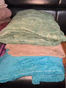 ASSORTED MICROFIBER FLEECE BLANKET (QUEEN SIZE 1.8) MAKAPAL