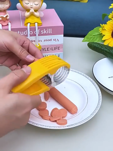 Pemotong Pisang Timun Sosis Multifungsi DZ