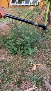 HP302 ขายดี จอบสั้นดำ จอบผานด้ามแป๊บ จอบสั้น จอบพร้อมด้าม ใช้งานง่าย น้ำหนักเบา