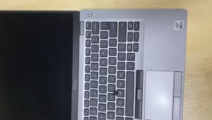 DELL LATITUDE 5410/INTEL CORE i5/10TH GEN PROCESSOR/16GB DDR4 RQAM/512GB NVME SSD/14" LED WSCREEN/INTEL HD GRAPHIC /BUILT IN WEBCAM/WIFI/WIN 11 PRO/ FASR SHIPPING