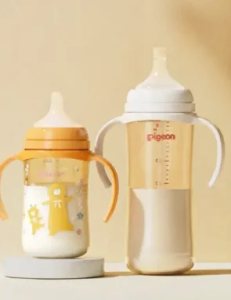 PIGEON| Gravitational Ball Straw Feeding PPSU Bottle for 6+ Months