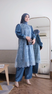 Setelan Wanita Laura Set 2in1 Baju Setelan Atasan Brokat + Celana Satin One Set Kondangan Simple Terbaru 2025