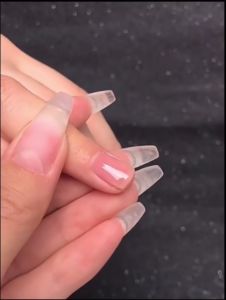 AS Russian Leveling Gel เจลเสริมหน้าเล็บ จากหน้าเล็บเรียบแบน เพิ่มความนูน ให้มีความโค้งเป็นหลังเต่า