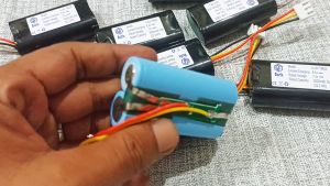 Baterai Alat Elektronik & EDC Tipe Li-ion 2X 18650 3000mAh 74V SOKET MOLEX VH 3 PIN