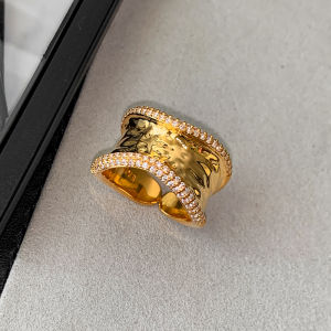 CAFFTI | Unique Irregular Wave Pattern Diamond Inlaid Metal Ring