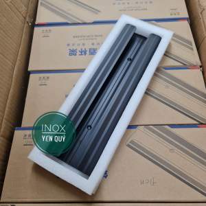 Giá treo ly rượu úp ngược bắt trần tủ chất liệu hợp kim nhôm cao cấp