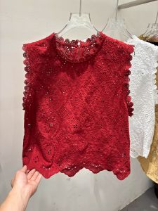 เสื้อเชิ้ตแขนกุดคอตุ้มลายลูกไม้สีแดง ทรงหลวม สไตล์ฝรั่งเศส สำหรับผู้หญิง ฤดูร้อน ไซส์ใหญ่ เสื้อเชิ้ตแขนกุดแบบลำลอง ไม่มีแขน