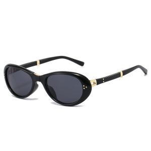 2025 Rivets Oval Sunglasses Women Brand Designer Foldable Easy Taking Female Shades UV400
