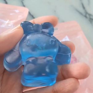 Squishy Jelly Kenyal Glitter Sanrio Cinnamon Roll Kuromi My Melody Moni Tarik Mainan Stress Anak Pembersih Debu Lucu