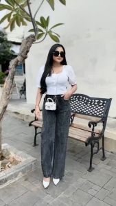 Celana Jeans Wanita Model Kulot Highwaist Jeans Loose Wanita Korea Style