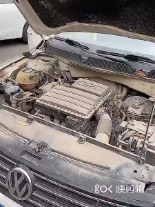 สเปรย์ทำความสะอาดห้องเครื่อง ขจัดคราบน้ำมัน ฝุ่น 650 มล.