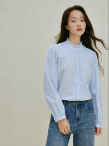 INMAN | French Lace Cotton Long-sleeve Shirt with Ruffled Edge and Floral Lace Collar