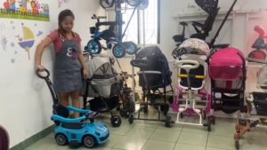 Kids Push Toy Car for Ferrari 4 wheels Riding Toy Car Baby Car Ride-On with music and lights