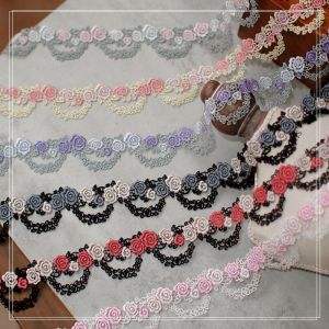 ผ้าเย็บปักถักร้อยสีสันสําหรับเสื้อผ้าและม่านหน้าต่าง DIY สไตล์จีนด้วยขอบดอกไม้ Lorietta