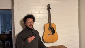 1Pc Rotatable Metal Guitar Hanger Universal Hook Wall Mount Stand Bracket Display Guitar Holder Bass Screws Accessories