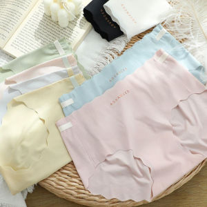 โอเคกางเกงในตัวอักษรสีเดียวไร้รอยสะดวกสบายและระบายอากาศบางสำหรับผู้หญิง3D กางเกงในผ้าไหมน้ำแข็งพีชสะโพก
