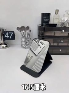 IFS กระจกแต่งหน้า แบบพกพา สามารถพับได้ ของใช้ในครัวเรือน สําหรับหอพักนักเรียนหญิง