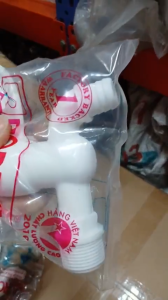 Vòi nhựa máy giặt. vòi nước nhựa REN NGOÀI 21