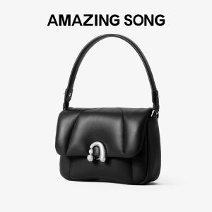 Stylish Mid-size Leather Bag