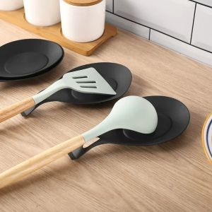 Silicone Spoon Shelf Heat Resistant Spoon Holder Spoon Rest Chopstick Tray Pot Holder Utensil Spatula Holder Mat Kitchen Gadgets