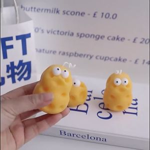 Cheese Aromatherapy Candle Birthday Gift Box Cartoon Shaped Decoration Circular Cheese Candle Creative Decoration