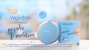 WARDAH Refill Lightening Powder Foundation Light Feel 12 g