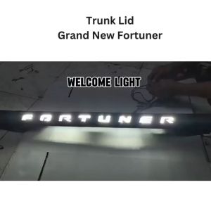 Trunklid LED Belakang Grand New Fortuner (2008-2014) 4 Fungsi Lampu