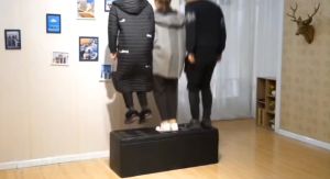 เก้าอี้สตูลรุ่น RC-02 เป็นเครื่องมือที่มีช่องเก็บของใต้ที่นั่ง 250 กิโโลกรัม รับน้ำหนักได้สูงสุด สำหรับการซื้อเสริมสร้างขนาดการหูฟัง