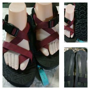 sandugo adjustable sandals(marikina made) size678910 black and maroonstrap 3/4 and 5/8