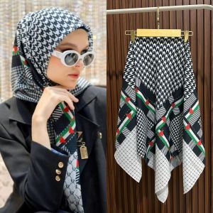 Jilbab segiempat motif Palestina