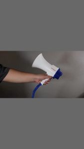 Pengeras Suara Megaphone dengan Fungsi Rekaman - 518