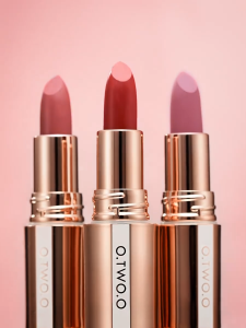 O.TWO.O Lipstick Perfume Gifts Set 24H Long Lasting Fragrance Essence & Matte Lipstick Lip Tink Non-stick Cup Waterproof For Women with Gifts