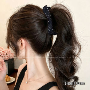 PINK EMPRESS | Black Vertical Hair Clip Female