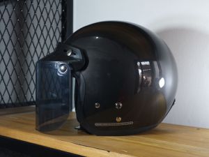 HELM RETRO BOGO CARGLOSS IDENTIK HITAM GLOSY METALIK Packing FREE BUBBLE WRAP