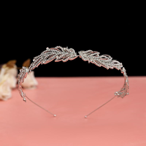 Shiny Sparkling Water Diamond Leaf Hairband Travel Womens Style Face Slimming Simple Versatile Hair Clip for Outdoor Camping