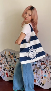 Disney Donald Duck Canvas Shoulder Bag – Striped Large Capacity Tote Foldable Casual Shopping & Picnic Bag