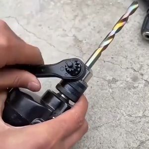 Toolshub 4-Way Chuck Key Drill Wrench Electric Drill Chuck Key Wrench Black Ratchet Dual-use Wrench