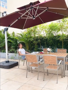 โต๊ะสนามกลางแจ้ง ชุดโต๊ะและเก้าอี้ลาน สีไม้ธรรมชาติโต๊ะไม้ ชุดโต๊ะกินข้าว 4-6คน เก้าอี้สนาม กันแดด กันฝน สีไม่ชีด หลากหลายรูปแบบ สวน เฟอร์นิเจอร์ โต๊ะกลางแจ้ง เก้าอี้กลางแจ้ง เฟอร์นิเจอร์กลางแจ้ง