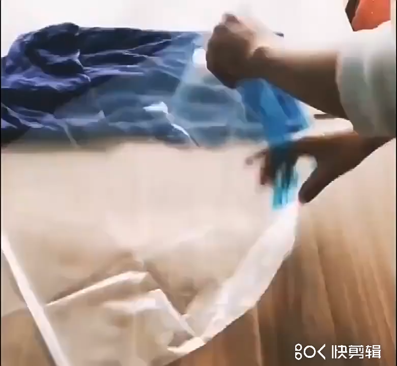 Vacuum Bag Hand Rolling Clothing Vacuum Bag Packing Sacks Clothes Compression Storage Bags Travel Space Saver Bags