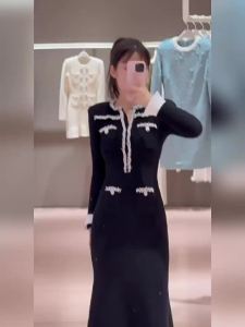 CHANGTONG | Đầm Bút Chì Đen Sang Trọng Được May Cẩn Thận