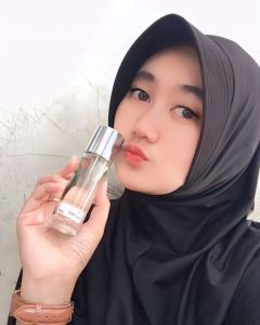 (COD) PARAGON PARFUME BANDUNG | BANYAK PILIHAN AROMA | WANGI TERBAIK DENGAN AROMA KHAS DI SETIAP SEMPROT NYA | prg PARFUME FREGRANCE BANDUNG ORIGINAL. TAHAN LAMA 24 JAM . PARFUME VIRAL TIK TOK. MINYAK WANGI NON ALOHOL . TERLARIS 2022