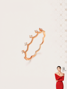 18K Gold Diamond Rose Gold Crown Stackable Ring